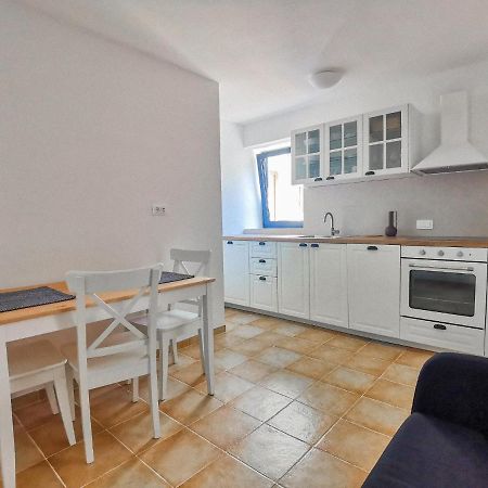 Apartment Muretto Bašanija Kültér fotó